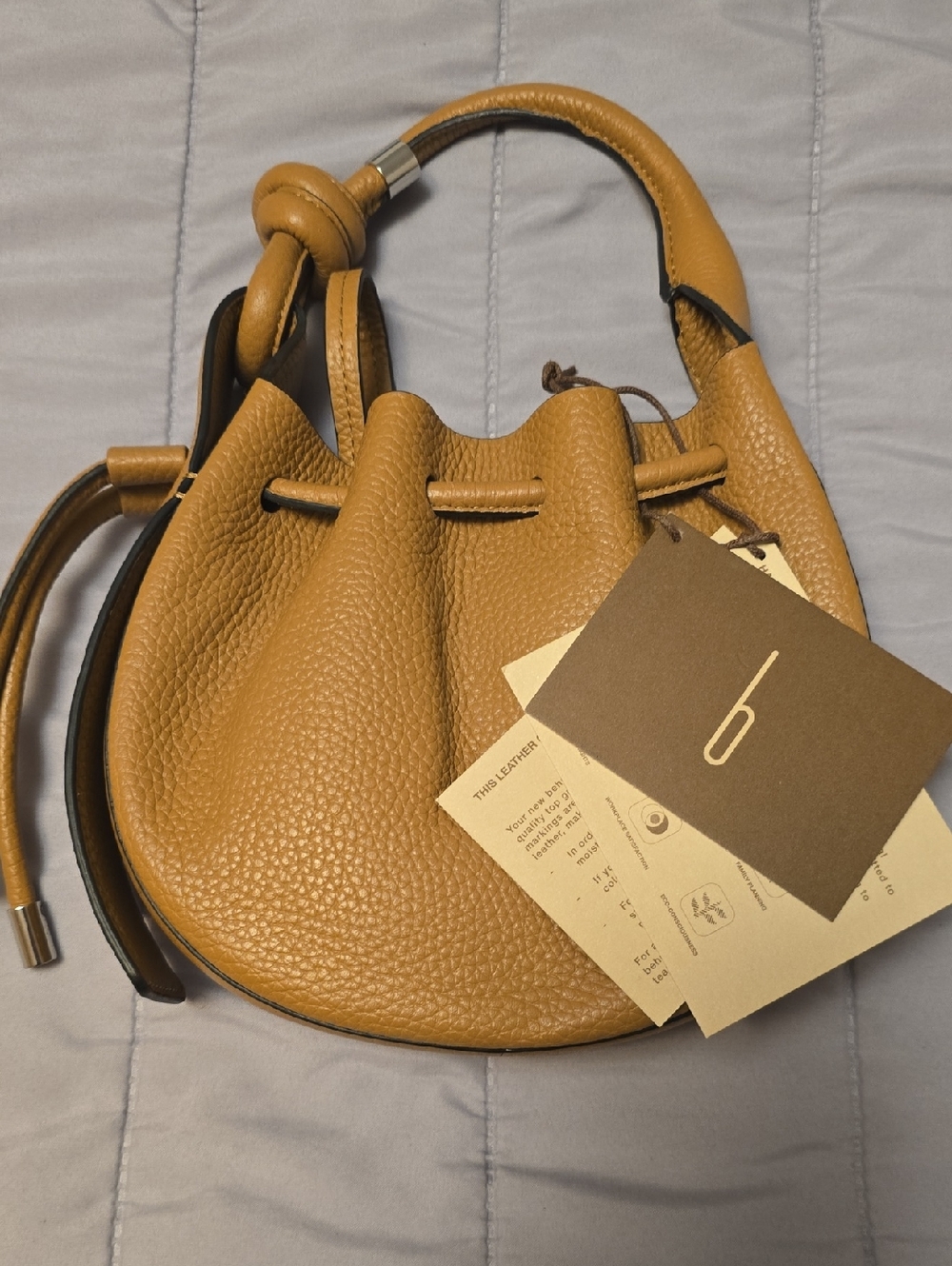 Behno Women’s  Drawstring Leather Bucket Bag